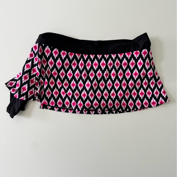 Tommy Bahama Cerise Pattern Bikini Set Bra Top is 34DD bottoms are XXS - Picture 7 of 15